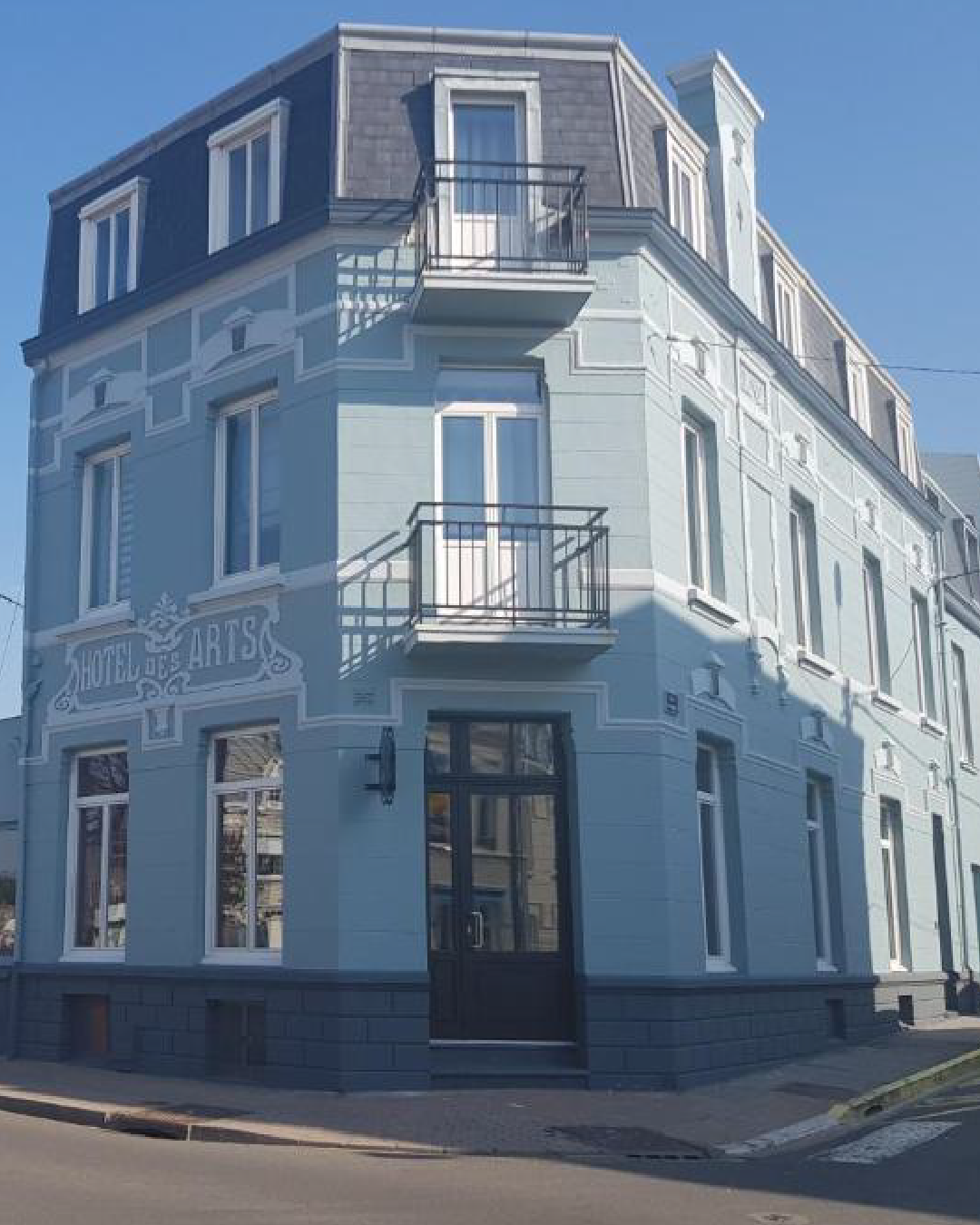 hotel des arts